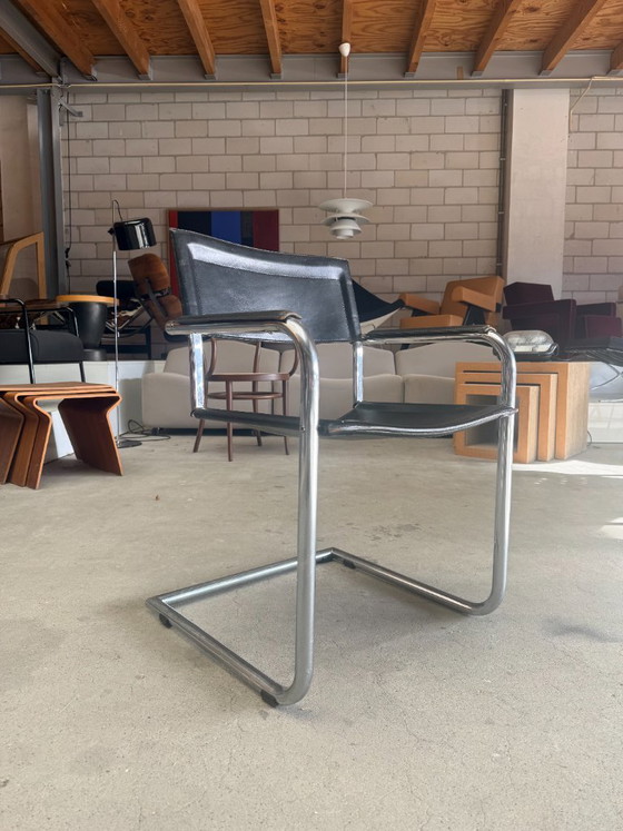 Matteo Grassi MG5 Cantilever chair (stock: 2) – Armchairs, Leather, Metal (photo 2 of 18)