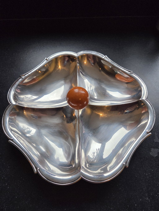 Piatto a forma di conchiglia Art Déco