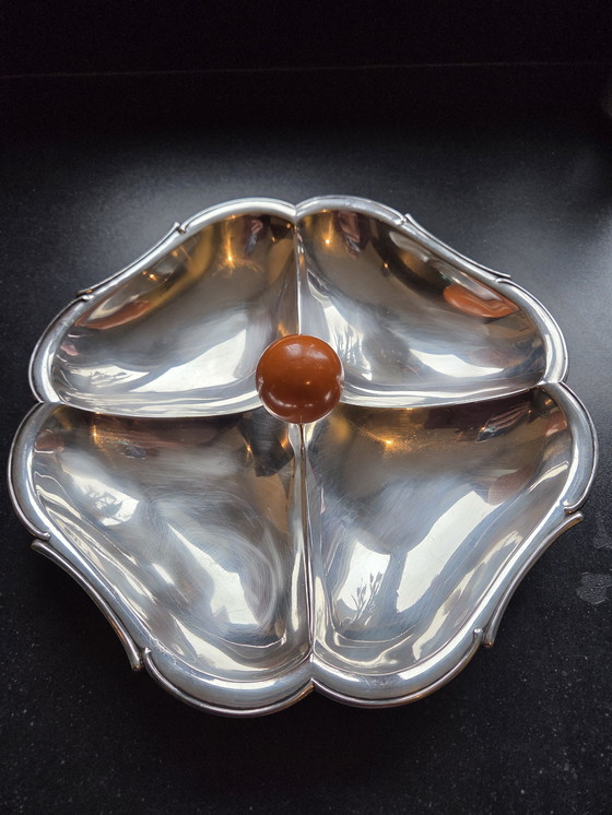 Image 1 of Piatto a forma di conchiglia Art Déco