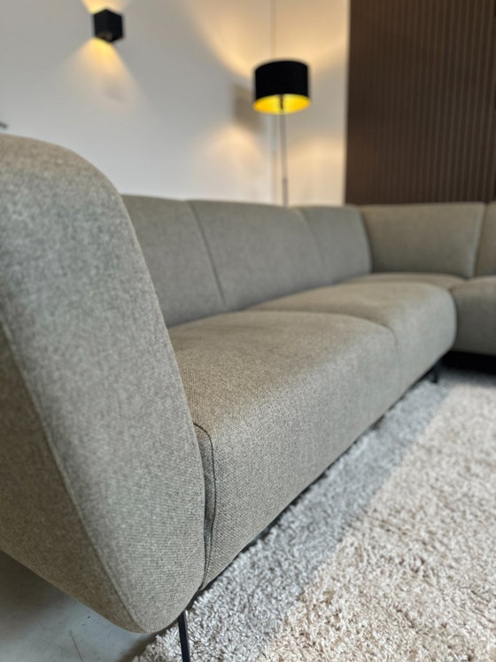 Image 1 of Moss green sample sofa in mint condition, 274x220 cm