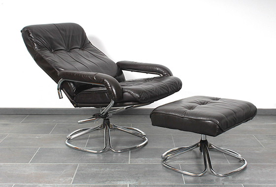 Image 1 of Sillón reclinable Unico en piel negra con pernera