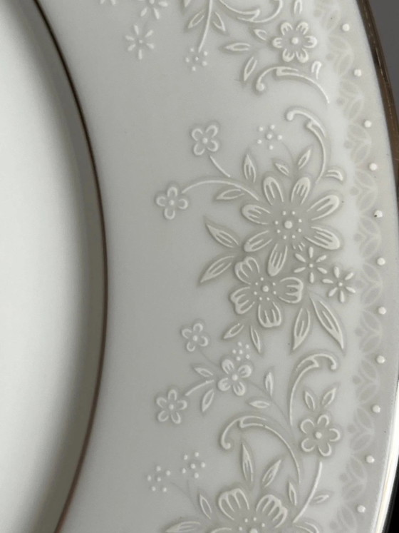 Servizio da tavola in porcellana Noritake, 114 pezzi. – Stoviglie, Porcelain (photo 8 of 10)