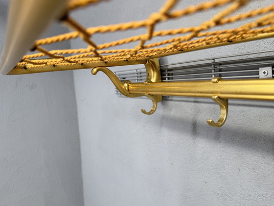 Image 1 of Vintage metalen wandkapstok met touw