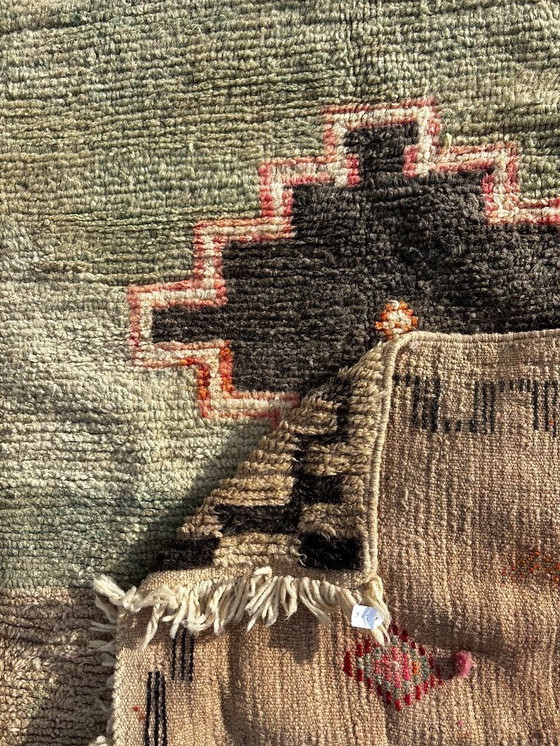 Image 1 of Moroccan Pink Boujad Wool rug 200x300 cm - Berber rug -Vintage Moroccan rug