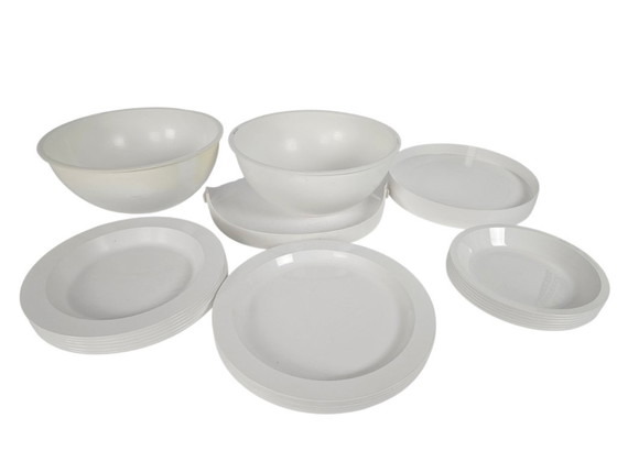 Image 1 of Guzzini - Made in Italy - Carlo Viglino - plastic design - Ball Picnic set - 1970s