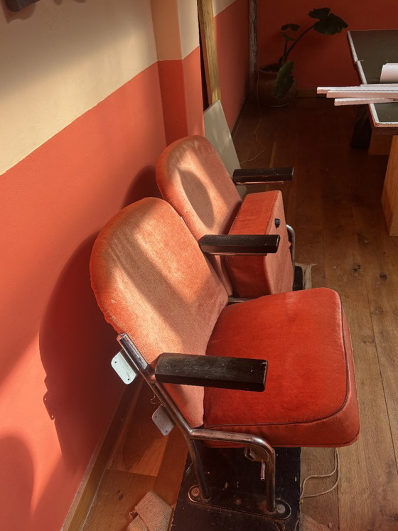 Sièges de cinéma vintage – Fauteuils, Velvet (photo 4 of 9)