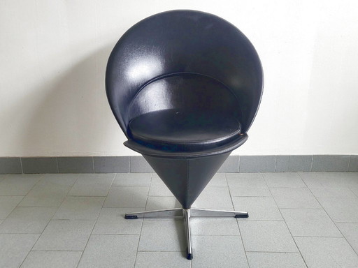 VINTAGE CONE CHAIR K1 BY VERNER PANTON 1950 BLACK FAUX LEATHER & STEEL