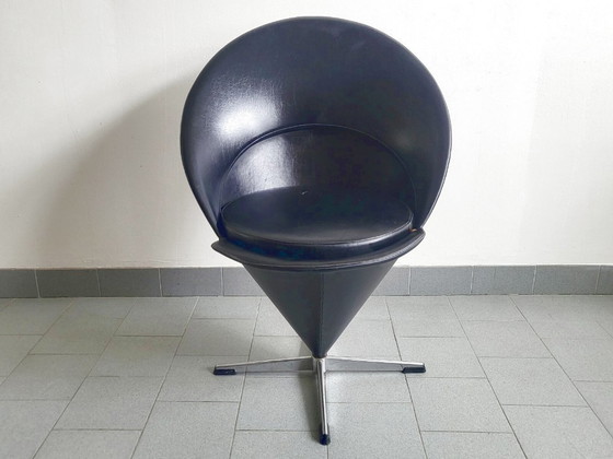 Image 1 of VINTAGE CONE CHAIR K1 BY VERNER PANTON 1950 BLACK FAUX LEATHER & STEEL
