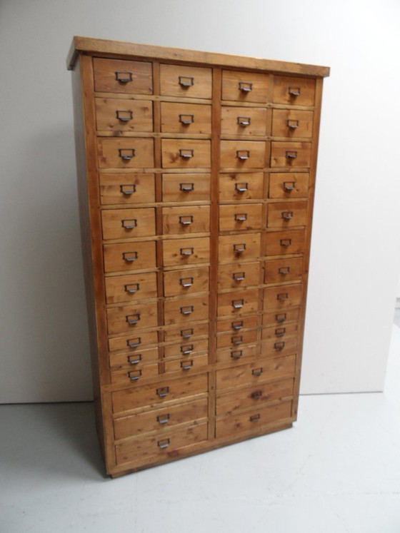 Vintage winkelkast met lades – Ladekasten, Wood (photo 6 of 8)