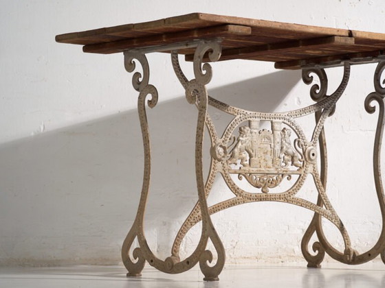Antieke tuintafel van gietijzer – Centraal-Europa, circa 1900 – Cast Iron, Art Nouveau (photo 13 of 40)