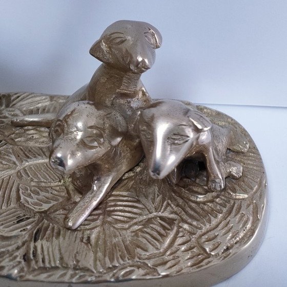 Image 1 of Pisapapeles escultural de perro de latón macizo
