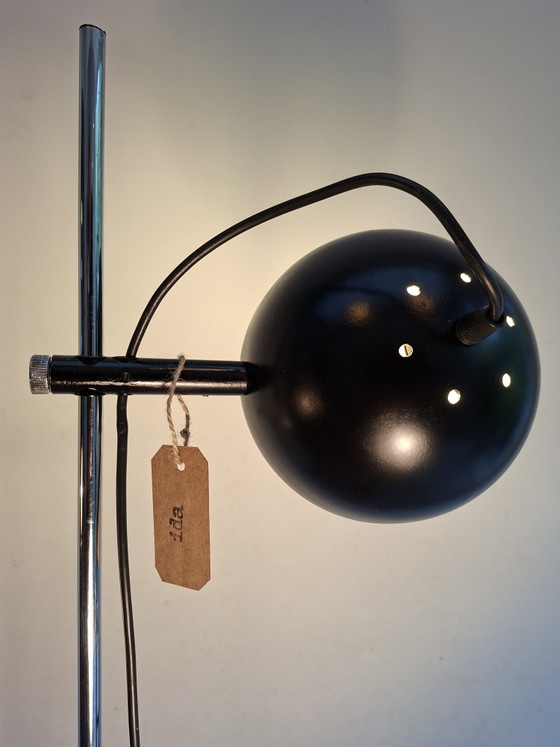 Vintage black floor lamp, sixties – Floor lights, Metal (photo 9 of 9)
