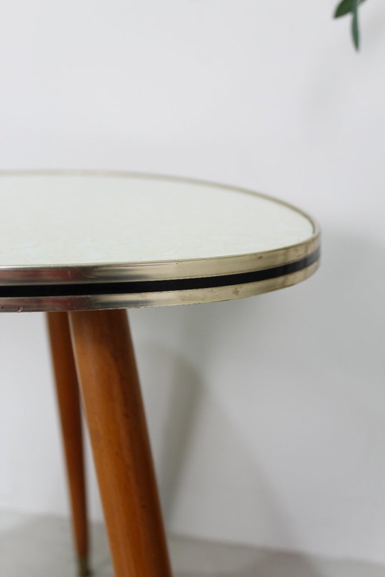 Image 1 of Vintage side table, kidney table