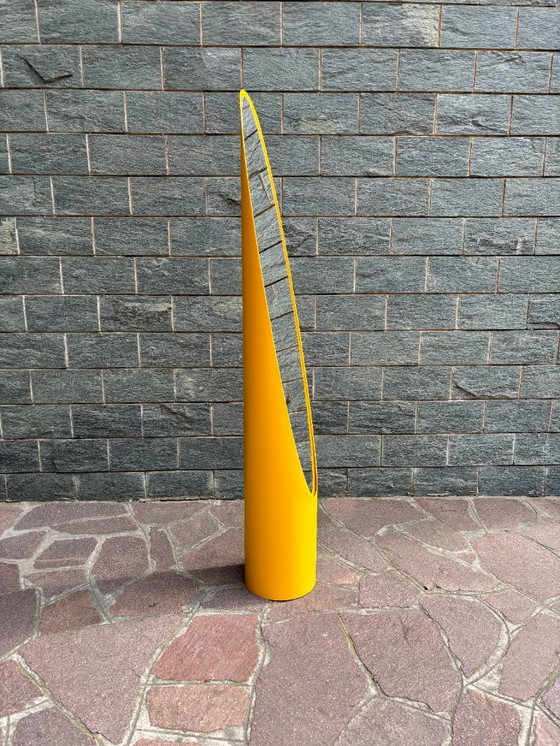 Image 1 of Specchio Ad Unghia modello Lipstick design