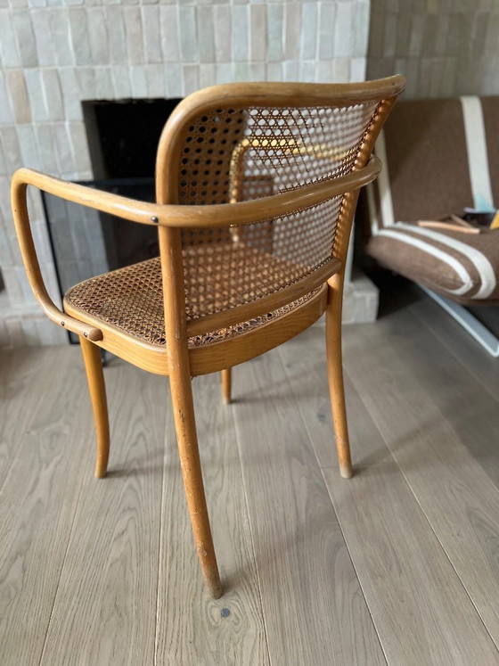 Silla Thonet Modelo 811, también conocida como silla de Praga. – Sillas de comedor, Wood (photo 11 of 14)