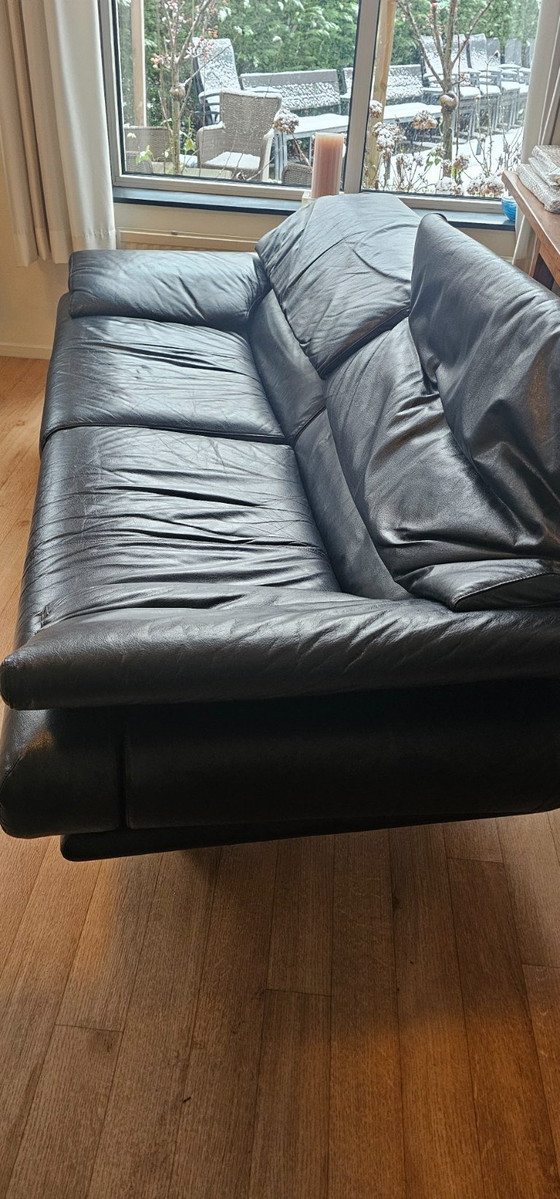 Image 1 of black leather 2.5-seater sofa Alanda, BB Italia