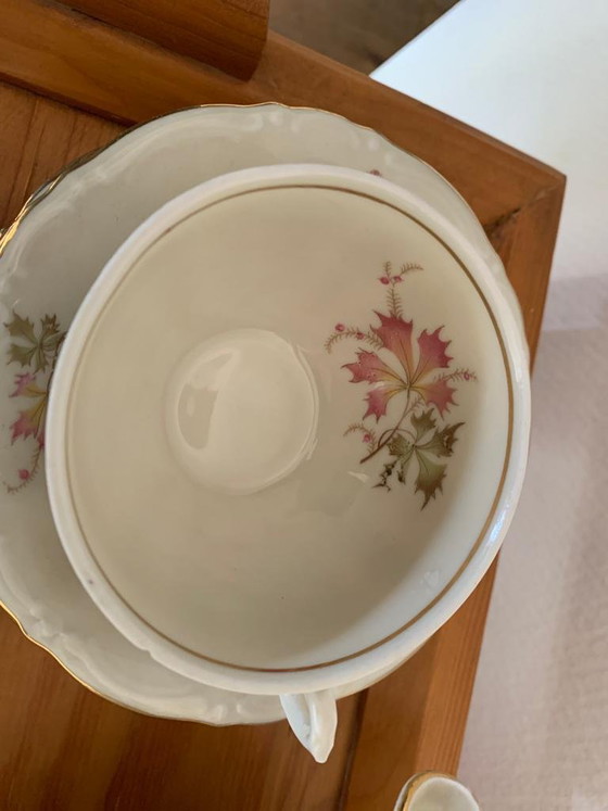 Image 1 of Vintage theeservies 