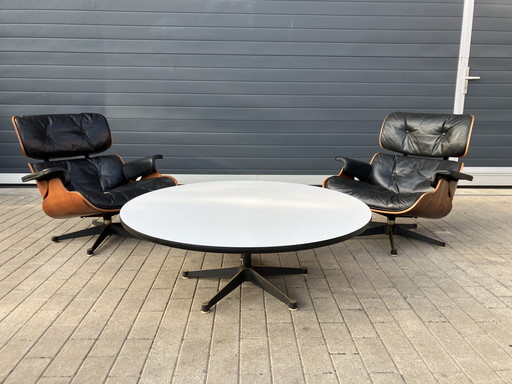 2x Eames Lounge Chair Contura/Fehlbaum + Coffee table