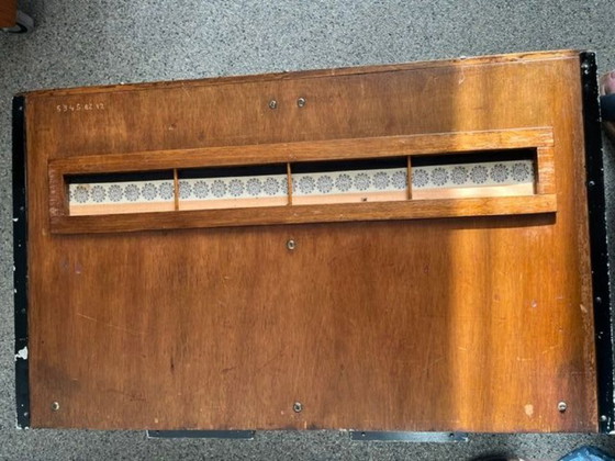 Image 1 of petit orgue ancien (pliable pour le transport)