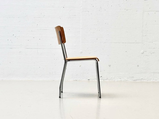 Image 1 of Set of 8 Forum II stacking chairs by Horgen Glarus