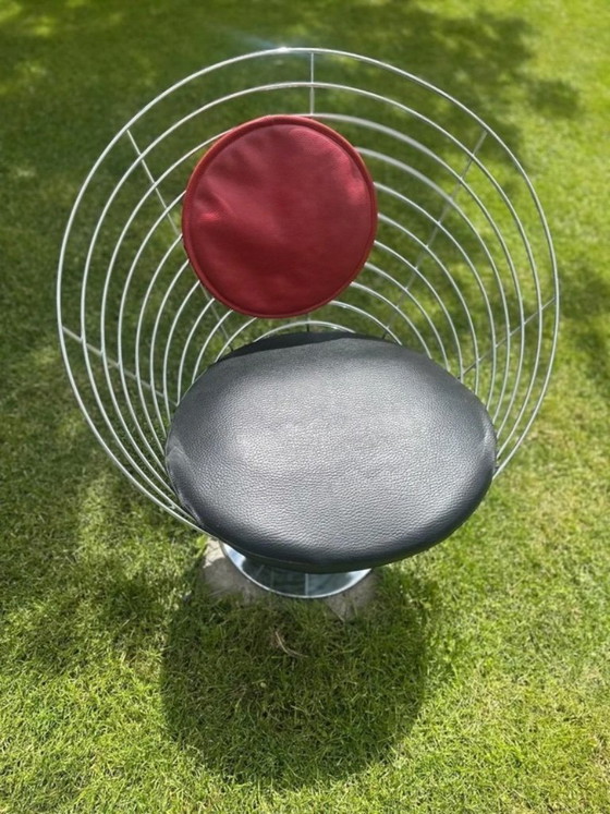 Wire Cone Chair – Fritz Hansen, Fauteuils, Aluminium (photo 4 of 7)