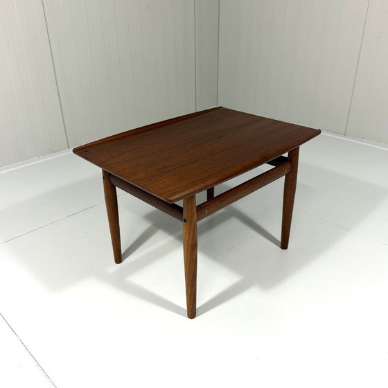 Grete Jalk tavolino da caffè/laterale in teak Glostrup Møbelfabrik Danimarca, Tavolini da caffè, Legno (foto 2 di 12)