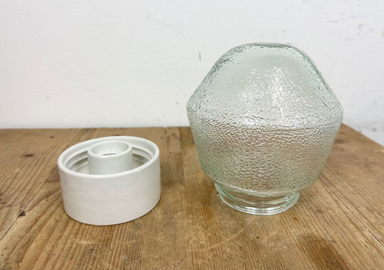 Image 1 of Vintage witte porseleinen plafondlamp met matglas, jaren 70