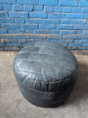 Pouf patchwork in pelle vintage