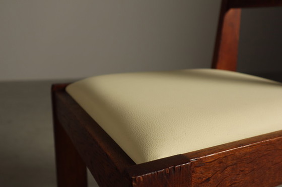 Image 1 of Satz von 4 Esszimmerstühlen aus Eiche der Haager Schule, ca. 1925–1935