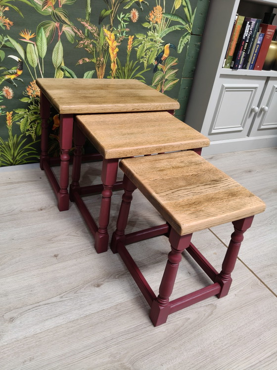 Vintage Bijzettafeltjes, Set Van 3 – Wood (photo 3 of 6)