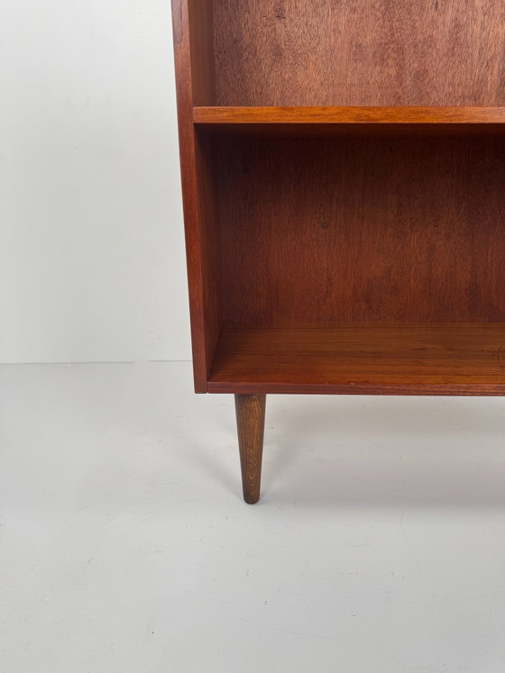 Libreria danese in teak, Danimarca, anni '60 – Librerie, Legno (photo 6 of 11)