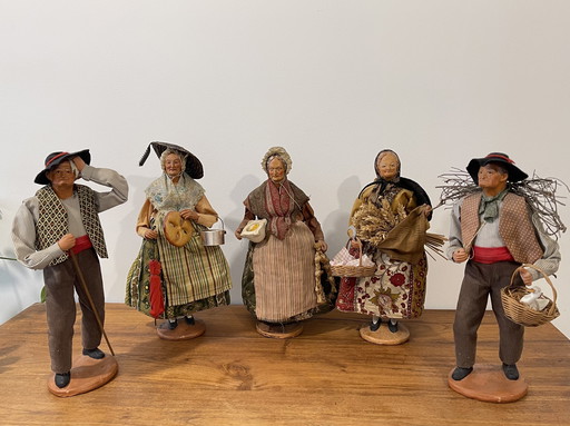 Set of 5 Simone Jouglas figurines