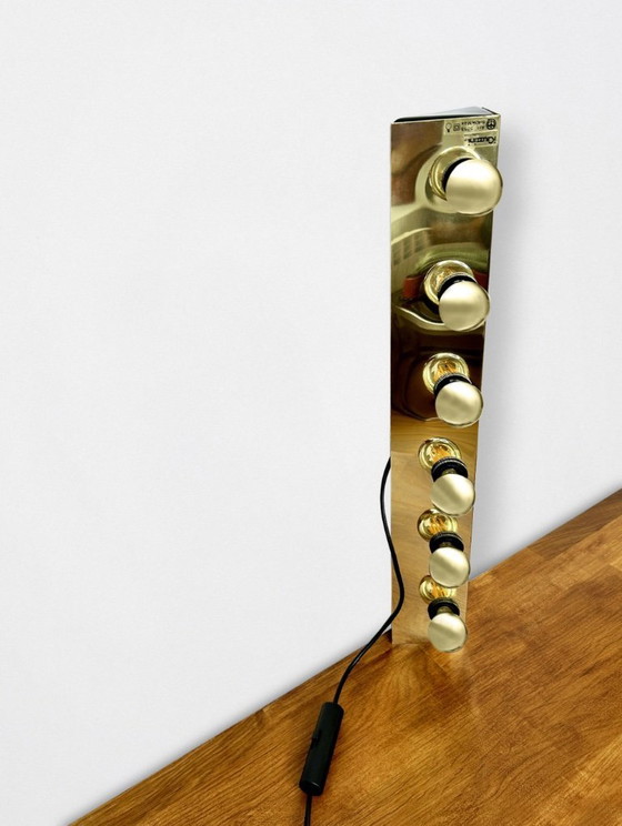 Image 1 of Guzinni golden lamp