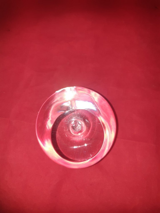 Image 1 of Tiffany & Co. Pisapapeles de cristal manzana