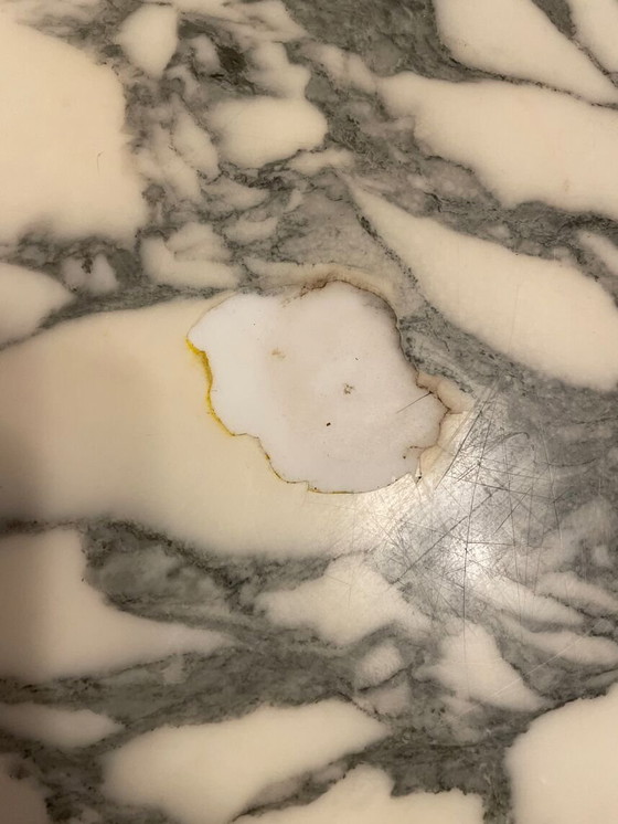 Image 1 of Marble table 110x160 Rochebobois