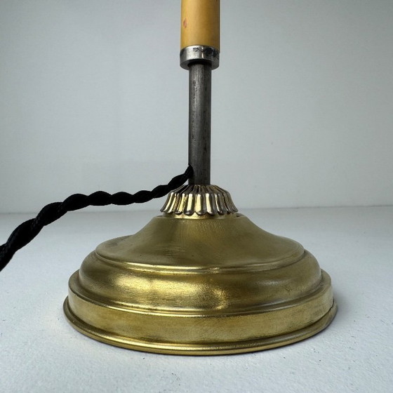 Image 1 of ANCIENNE LAMPE A POSER EN VERRE MARBRÉ VINTAGE