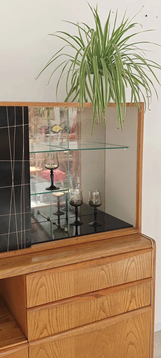 High buffet / Sideboard U 372 / 386 by B Landsman and H Nepozytek 60 – Jitona, Display cabinets, Wood, Glass (photo 12 of 40)