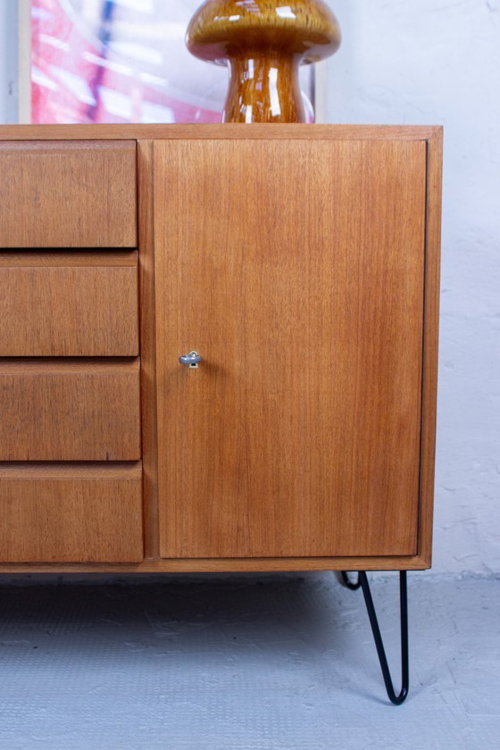 Image 1 of Cassettiera/credenza vintage in teak, stile danese, metà del secolo scorso, anni '60.