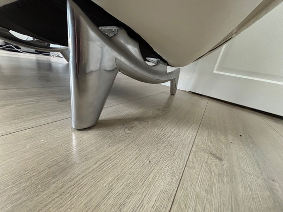 Leolux Tango Sofa – Leather, Aluminium (photo 4 of 5)