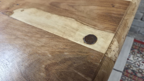 Image 1 of Großer Esstisch aus Massivholz