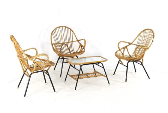 Image 1 of Set of 3 rattan armchairs + vintage rattan coffee table, Rohe, Noordwolde