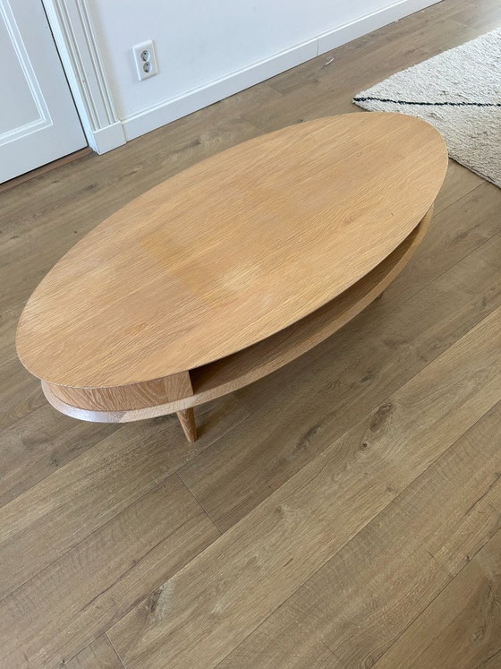 2010s Ovale Salontafel Van Massief Hout – Wood (photo 4 of 5)