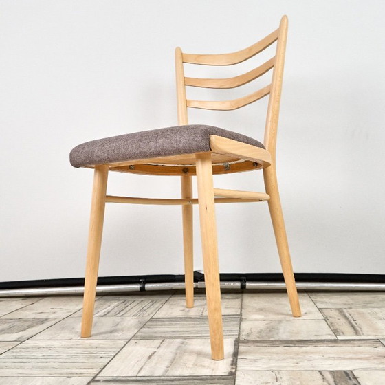 Image 1 of Set van 4 houten stoelen JITONA, jaren 60, Tsjechoslowakije