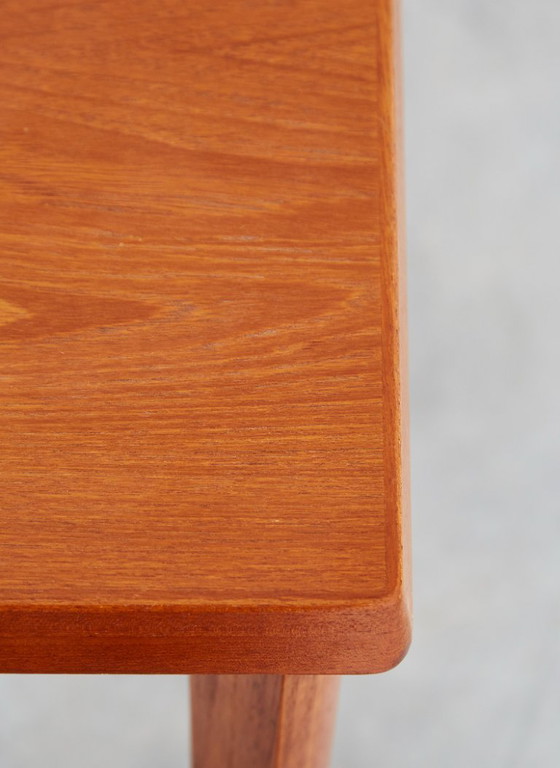 Uitschuifbare eettafel van Henning Kjaernulf voor Velje, jaren 60 – Wood (photo 8 of 14)