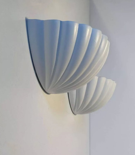 Image 1 of Paire d'appliques vintage coquillage, blanc mat, France 1970