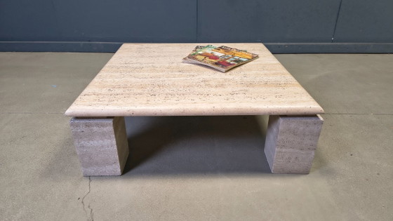 Image 1 of Table basse en travertin, années 1970, Italie