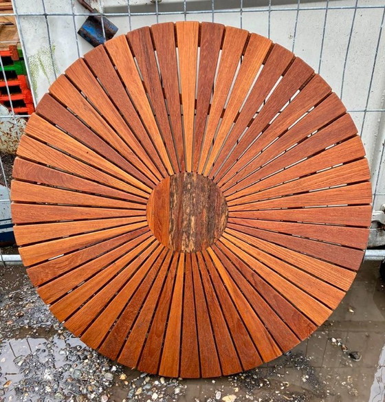 Image 1 of Round folding heavy-duty teak garden table 110cm - as NEW -