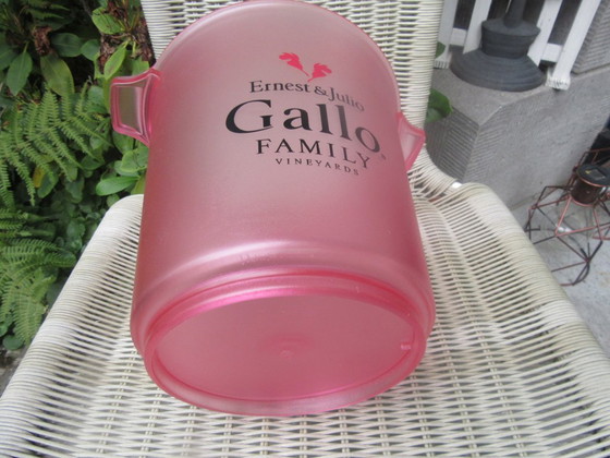 Ernest & Julio Gallo Family Pink Champagne Bucket Vintage – Accessoires de table, Plastic (photo 3 of 8)