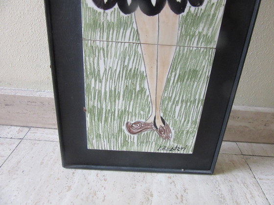 Image 1 of Piastrella in ceramica Belarti da appendere al muro, raffigurante una ragazza giovane, stile anni '60, retrò vintage.
