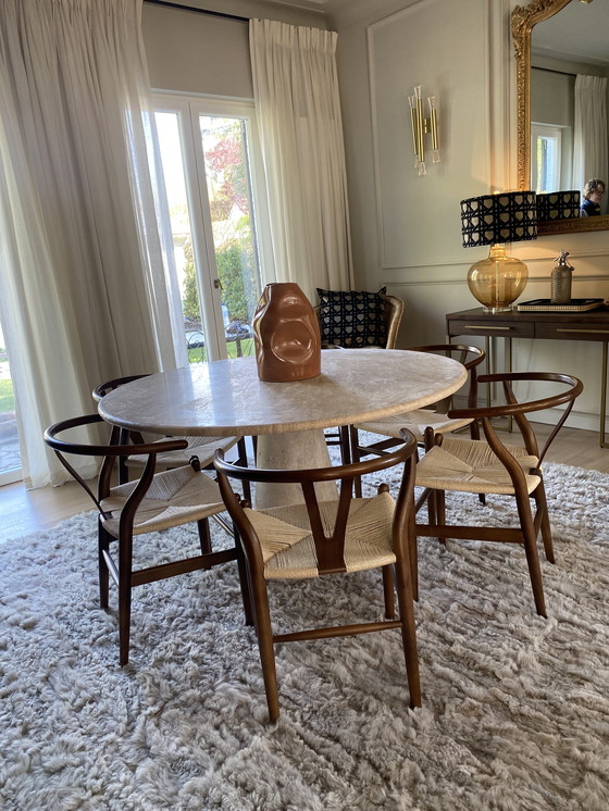 Image 1 of Table de salle à manger ronde en travertin 140 cm